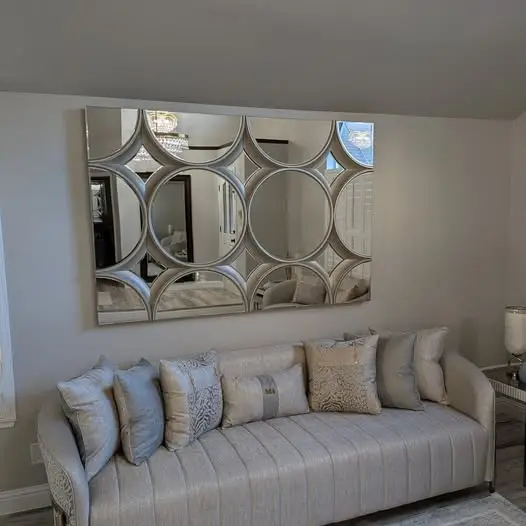 Heavy Mirror Hanging Service in Turlock
