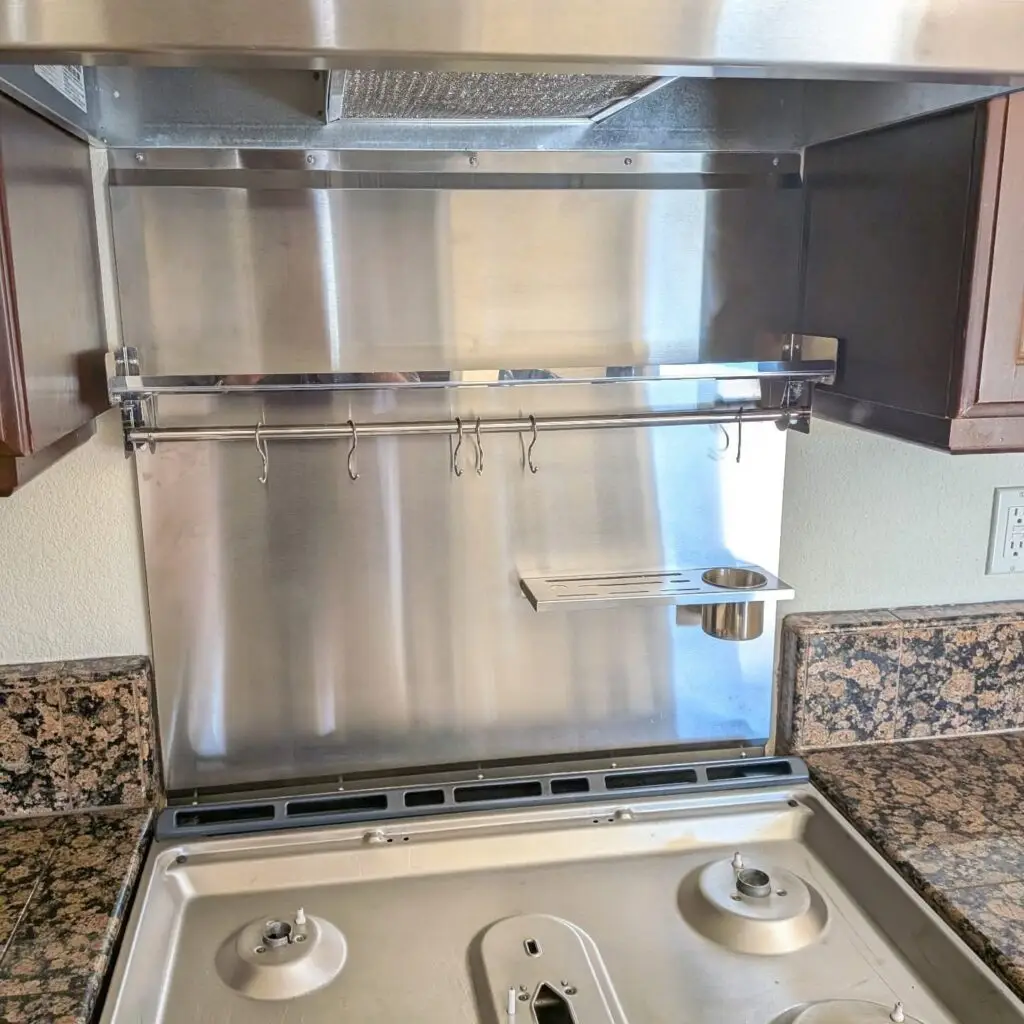 Range Hood and Backsplash Installation in Turlock — backsplash installation